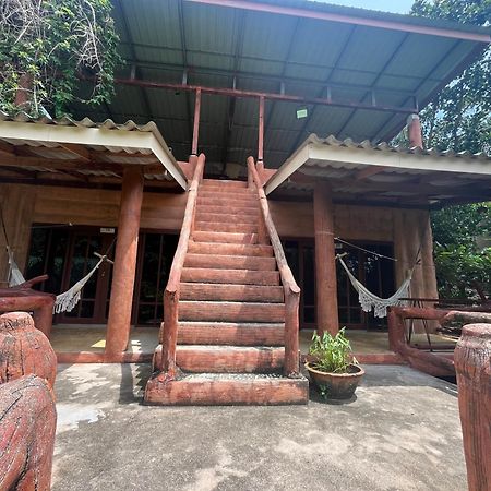 Poseidon Resort Ko Tao Luaran gambar